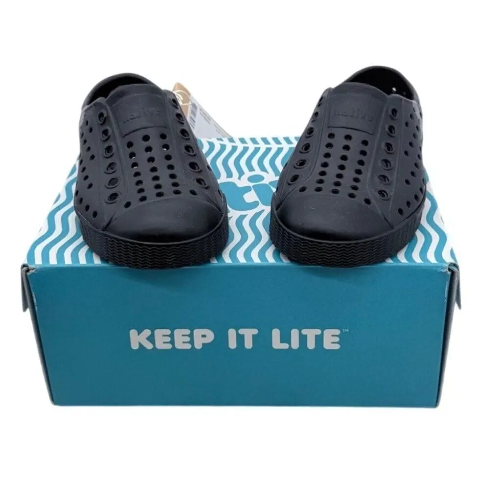 Native Jefferson Kids Slip-On Water Shoes Jiffy Black Dublin Stripe C6 Lightweig